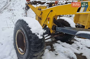 Автогрейдер XCMG GR 2006 в 