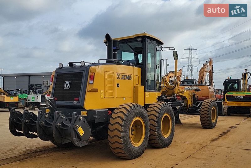 Автогрейдер XCMG GR 2025 в Киеве фото 4 Автогрейдер XCMG GR 2025 в Киеве