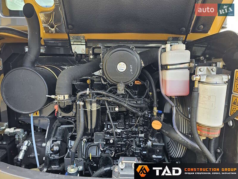 Миниэкскаватор XCMG XE 2024 в Киеве фото 11 Миниэкскаватор XCMG XE 2024 в Киеве