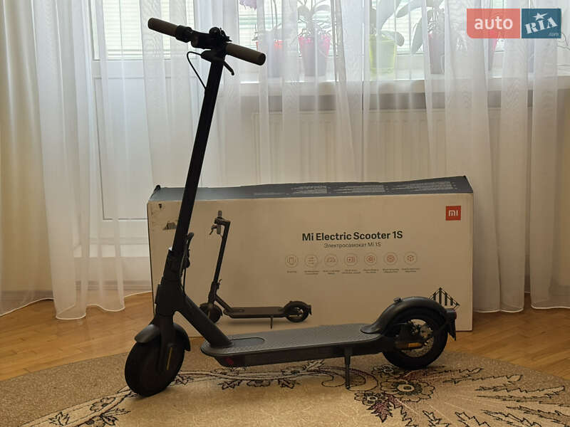 Максі-скутер Xiaomi Ninebot 2021 в 