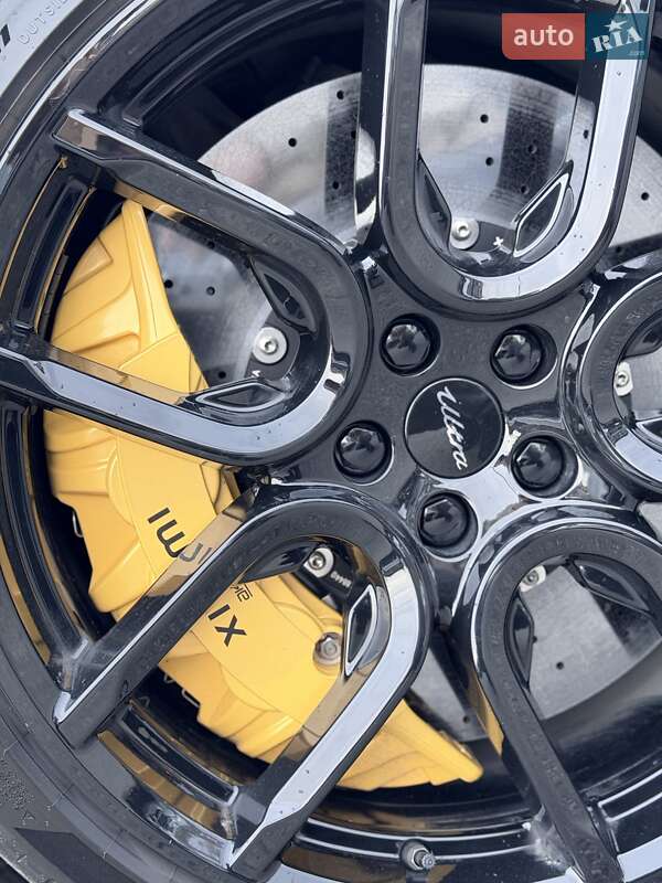 Внедорожник / Кроссовер Xiaomi SU7 Ultra 2025 в Киеве