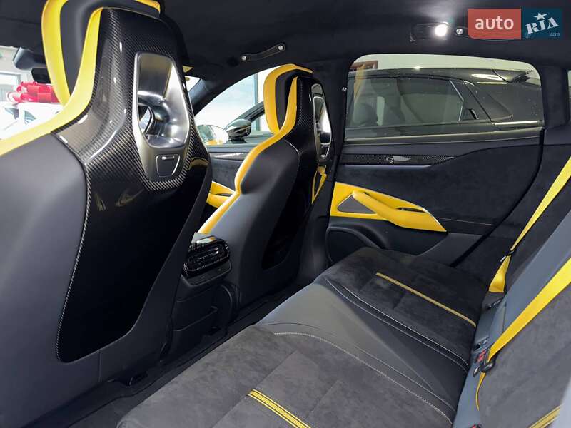 Седан Xiaomi SU7 Ultra 2025 в Києві фото 13 Седан Xiaomi SU7 Ultra 2025 в Києві