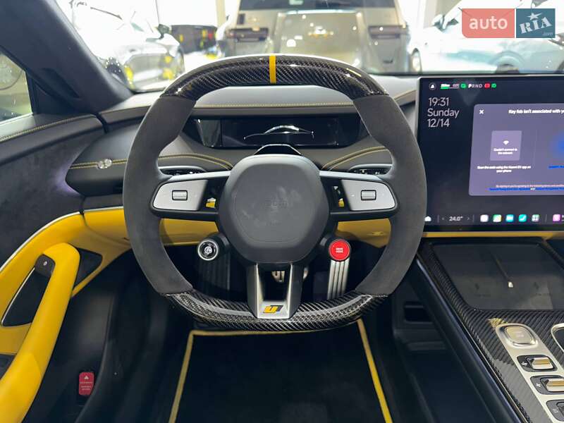 Седан Xiaomi SU7 Ultra 2025 в Києві фото 8 Седан Xiaomi SU7 Ultra 2025 в Києві