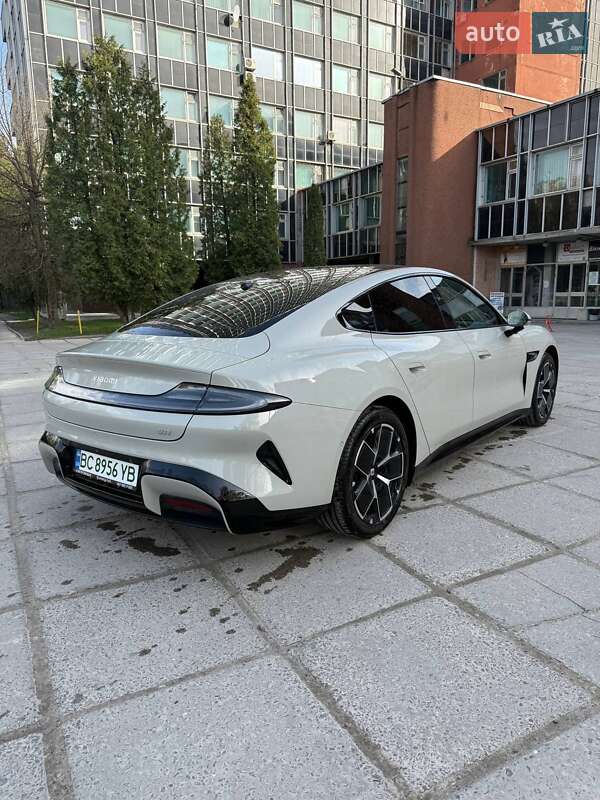 Седан Xiaomi SU7 2024 в Львове фото 20 Седан Xiaomi SU7 2024 в Львове