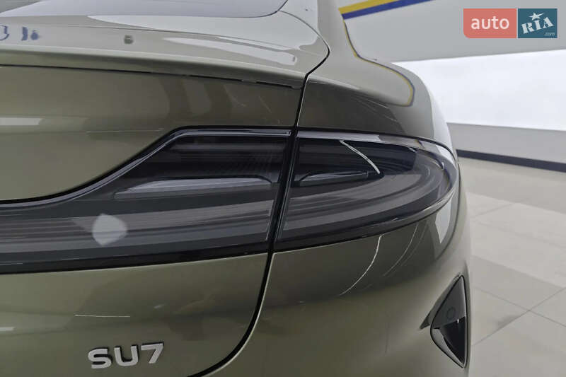 Седан Xiaomi SU7 2024 в Киеве фото 5 Седан Xiaomi SU7 2024 в Киеве