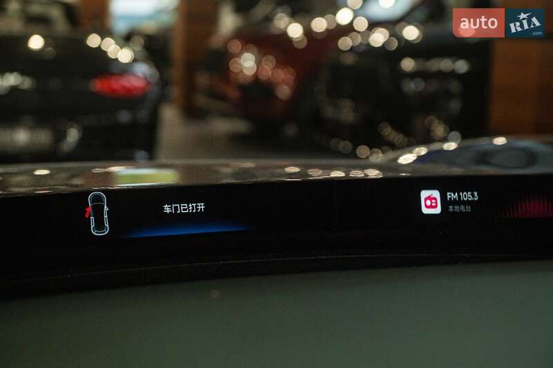 Внедорожник / Кроссовер Xiaomi YU7 2025 в Одессе