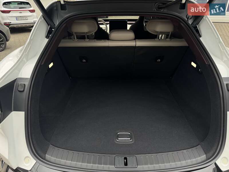 Внедорожник / Кроссовер Xiaomi YU7 2025 в Одессе