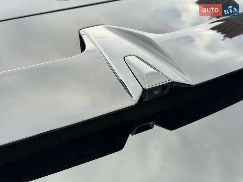 Внедорожник / Кроссовер Xiaomi YU7 2025 в Киеве