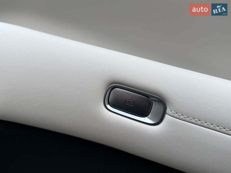 Внедорожник / Кроссовер Xiaomi YU7 2025 в Киеве