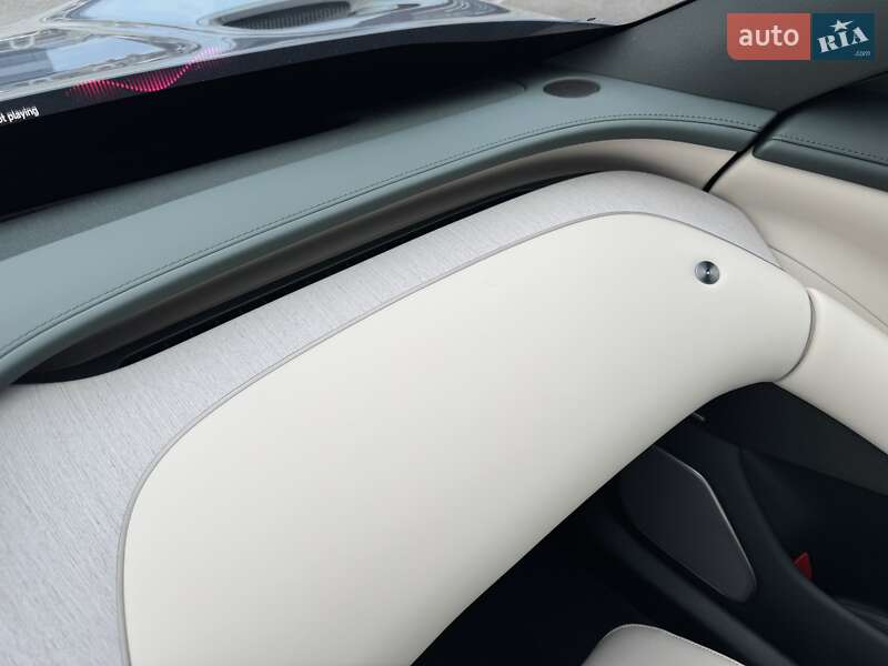 Внедорожник / Кроссовер Xiaomi YU7 2025 в Киеве