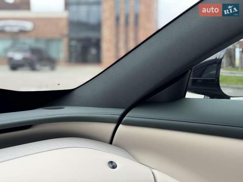 Внедорожник / Кроссовер Xiaomi YU7 2025 в Киеве