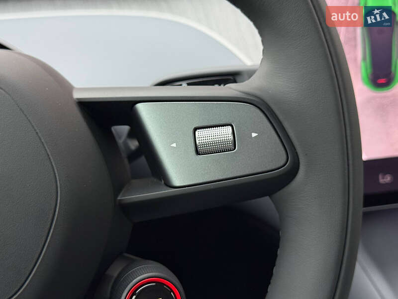 Внедорожник / Кроссовер Xiaomi YU7 2025 в Киеве фото 4 Внедорожник / Кроссовер Xiaomi YU7 2025 в Киеве