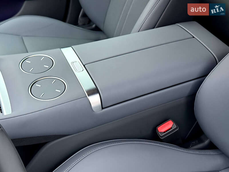 Внедорожник / Кроссовер Xiaomi YU7 2025 в Киеве фото 21 Внедорожник / Кроссовер Xiaomi YU7 2025 в Киеве