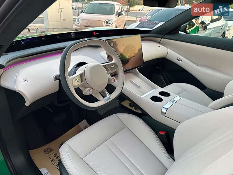 Внедорожник / Кроссовер Xiaomi YU7 2025 в Киеве