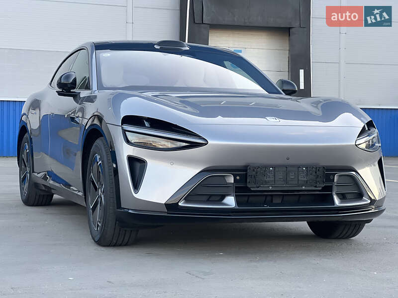 Внедорожник / Кроссовер Xiaomi YU7 2025 в Киеве фото 2 Внедорожник / Кроссовер Xiaomi YU7 2025 в Киеве