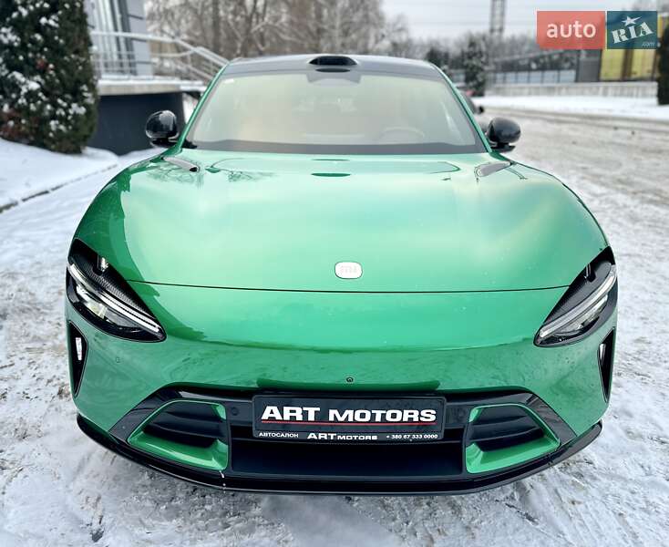 Седан Xiaomi YU7 2025 в Киеве