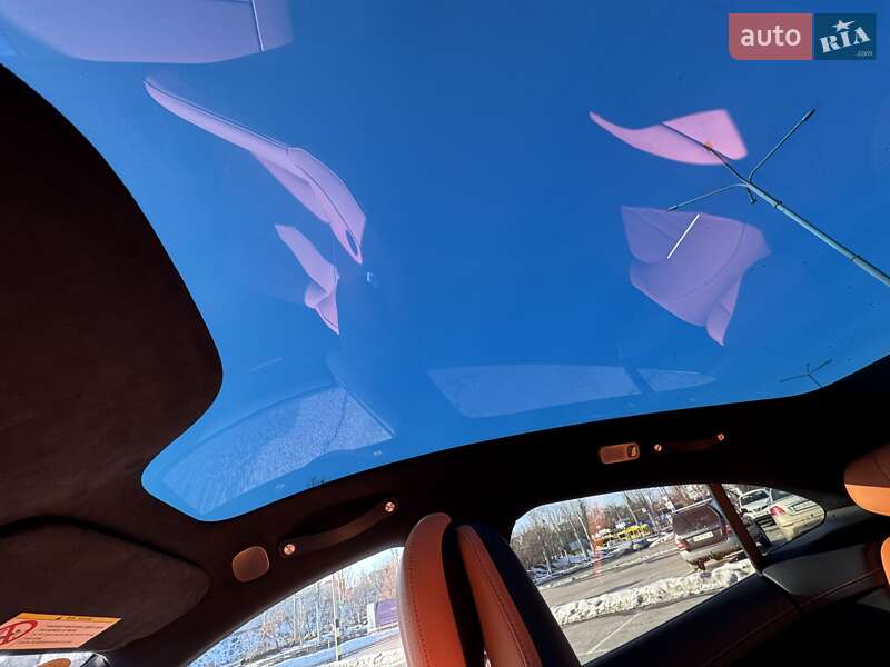 Позашляховик / Кросовер Xiaomi YU7 2025 в Києві фото 19 Позашляховик / Кросовер Xiaomi YU7 2025 в Києві