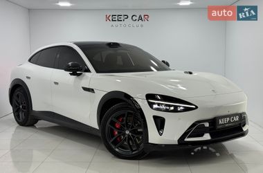 Внедорожник / Кроссовер Xiaomi YU7 2025 в Одессе