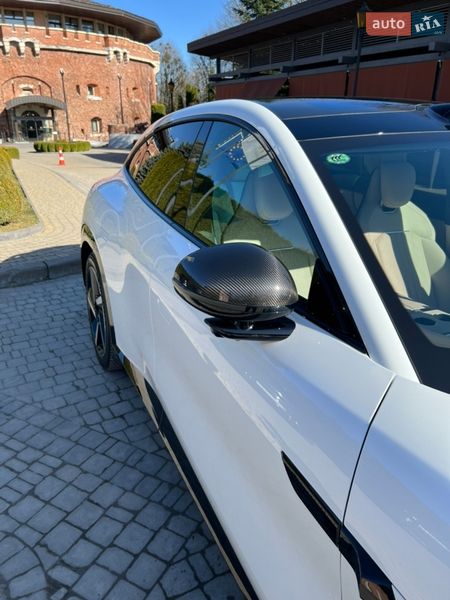 Универсал Xiaomi YU7 2025 в Львове