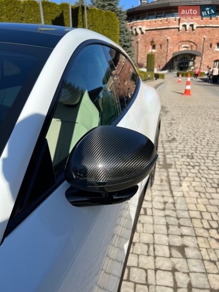 Универсал Xiaomi YU7 2025 в Львове