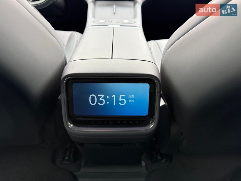 Позашляховик / Кросовер Xiaomi YU7 2025 в Києві фото 19 Позашляховик / Кросовер Xiaomi YU7 2025 в Києві