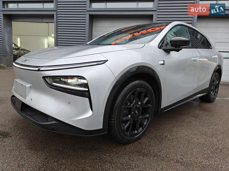 Внедорожник / Кроссовер Xpeng G7 2025 в Киеве