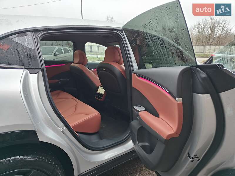 Внедорожник / Кроссовер Xpeng G7 2025 в Киеве