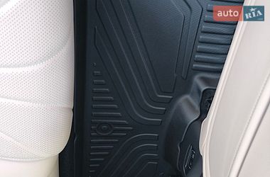 Внедорожник / Кроссовер Xpeng G9 2025 в Одессе