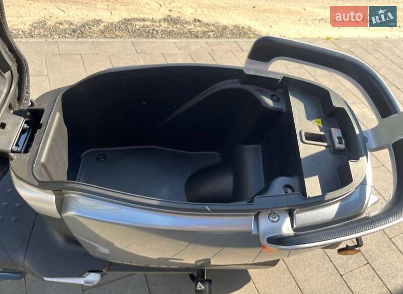 Скутер Yadea E8S 2024 в Полтаве