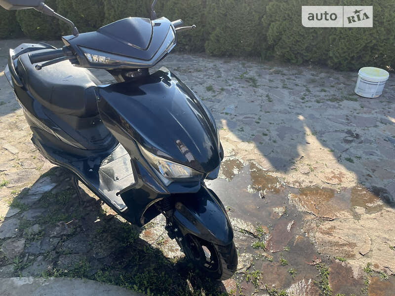 Макси-скутер Yadea T9 2020 в Сарнах фото 4 Макси-скутер Yadea T9 2020 в Сарнах