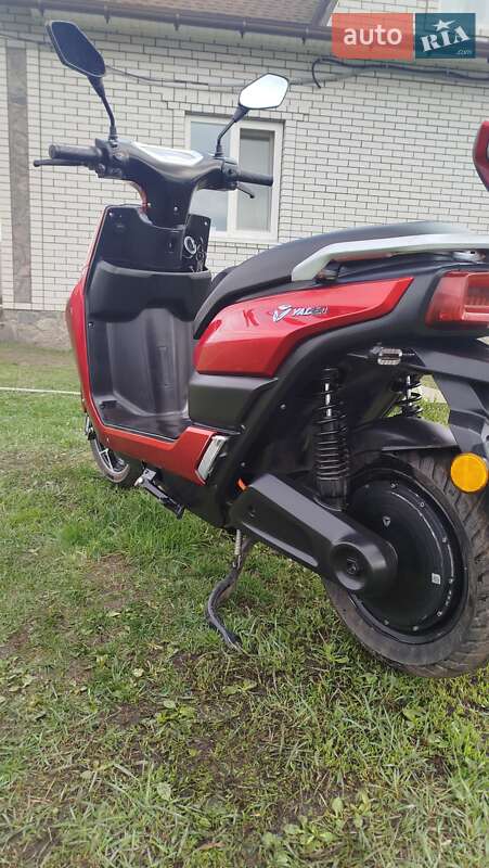 Скутер Yadea T9 2023 в Краснограді
