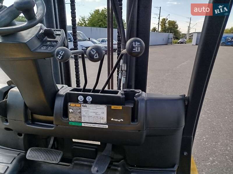 Вилочный погрузчик Yale GLP/GDP 2011 в Киеве