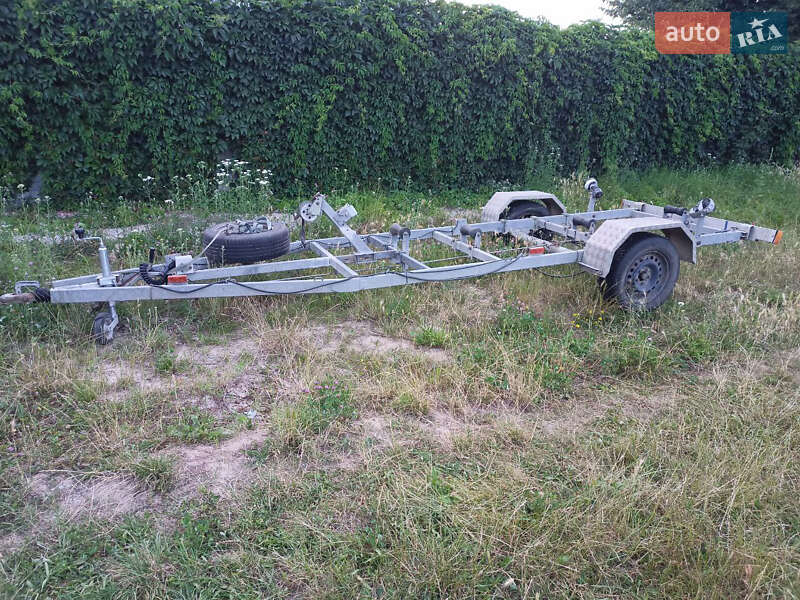 Катер Yamaha 40 2000 в Ладыжине