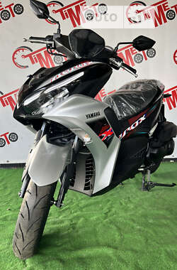 Макси-скутер Yamaha Aerox 2023 в Царичанке
