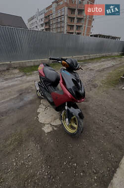 Скутер Yamaha Aerox 2006 в Городке