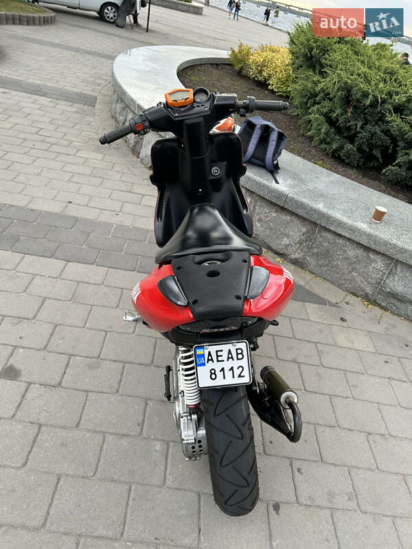 Скутер Yamaha Aerox 2001 в Дніпрі