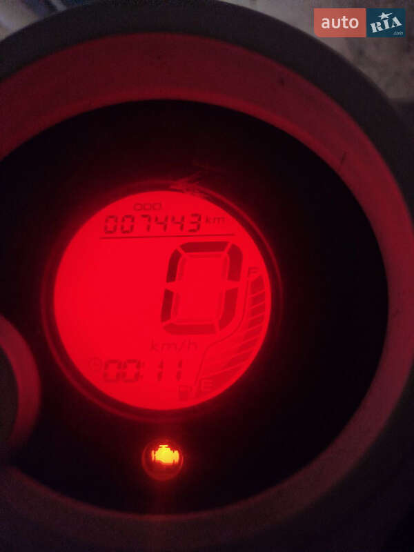 Моторолер Yamaha Aerox 2014 в Бучі фото 6 Моторолер Yamaha Aerox 2014 в Бучі