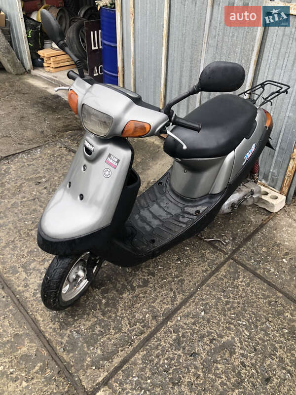 Скутер Yamaha Aprio 2002 в Полонному