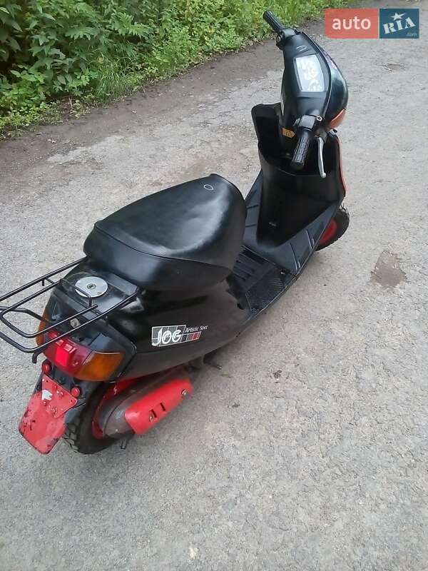 Скутер Yamaha Artistic 2000 в Тернополе