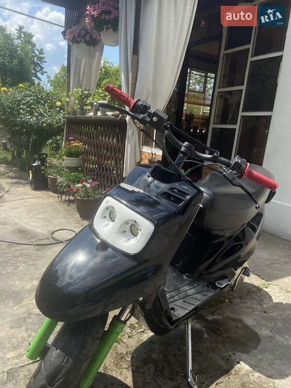 Грузовые мотороллеры, мотоциклы, скутеры, мопеды Yamaha BWS 2004 в Ржищеве фото 3 Грузовые мотороллеры, мотоциклы, скутеры, мопеды Yamaha BWS 2004 в Ржищеве