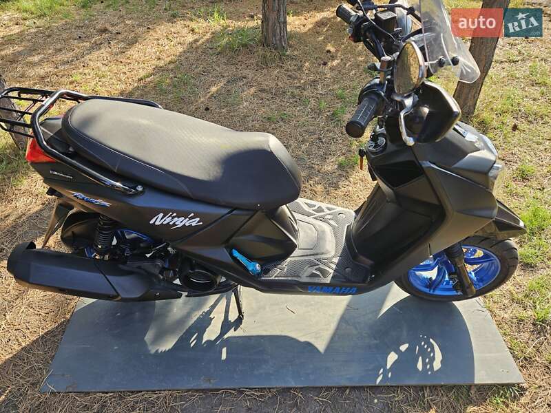 Максі-скутер Yamaha BWS 2016 в Миколаєві