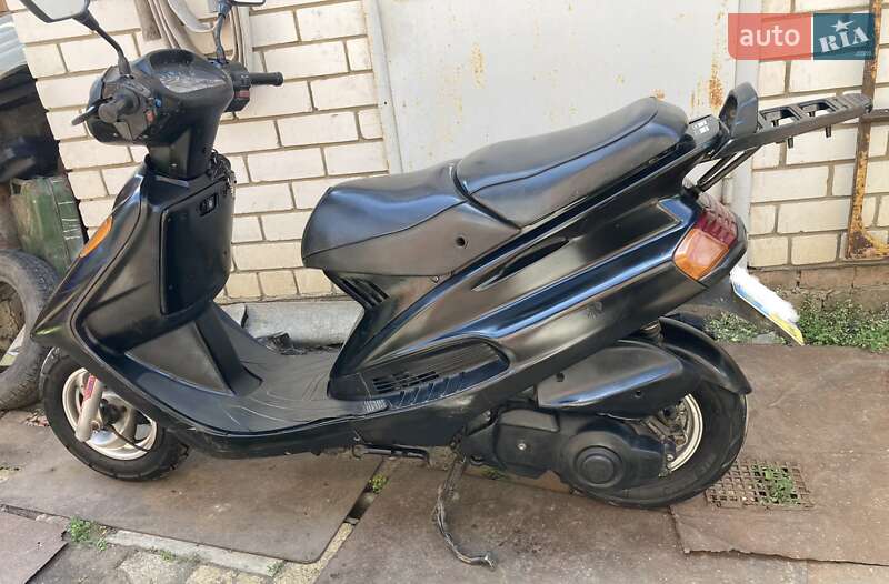 Моторолер Yamaha Cygnus 2003 в Безлюдівці