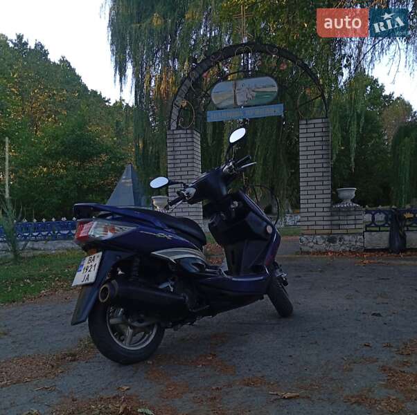 Мопеды Yamaha Cygnus 2008 в Гайвороне фото 3 Мопеды Yamaha Cygnus 2008 в Гайвороне
