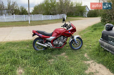 Мотоцикл Спорт-туризм Yamaha Diversion 2001 в 