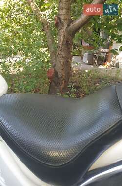 Мотоцикл Чоппер Yamaha Drag Star 400 2003 в 