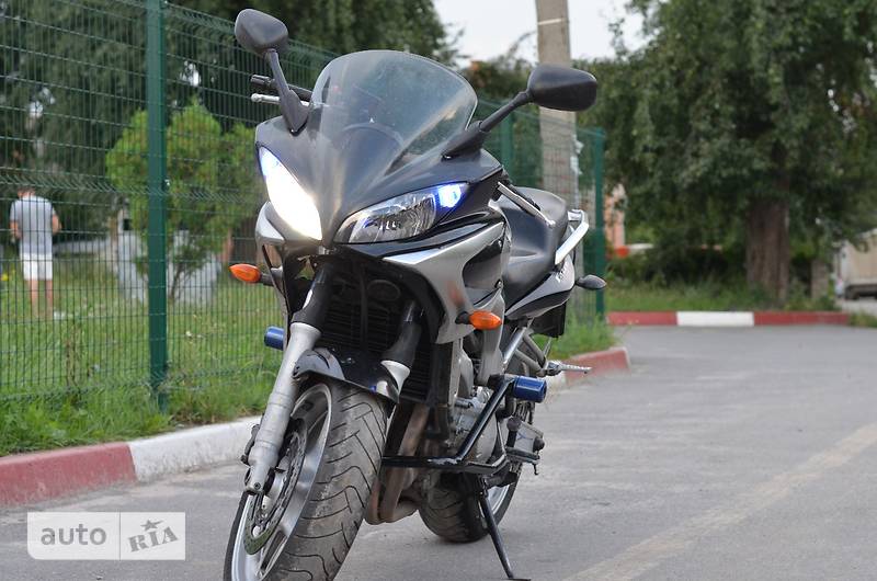 Мотоцикл Спорт-туризм Yamaha Fazer 2004 в Виннице