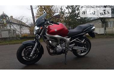 Спортбайк Yamaha Fazer 2006 в Иршаве