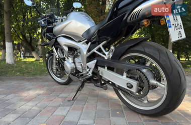Мотоцикл Спорт-туризм Yamaha Fazer 2004 в 