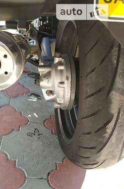 Мотоцикл Спорт-туризм Yamaha FJR 1300 2006 в 