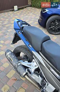 Мотоцикл Спорт-туризм Yamaha FJR 1300 2013 в 